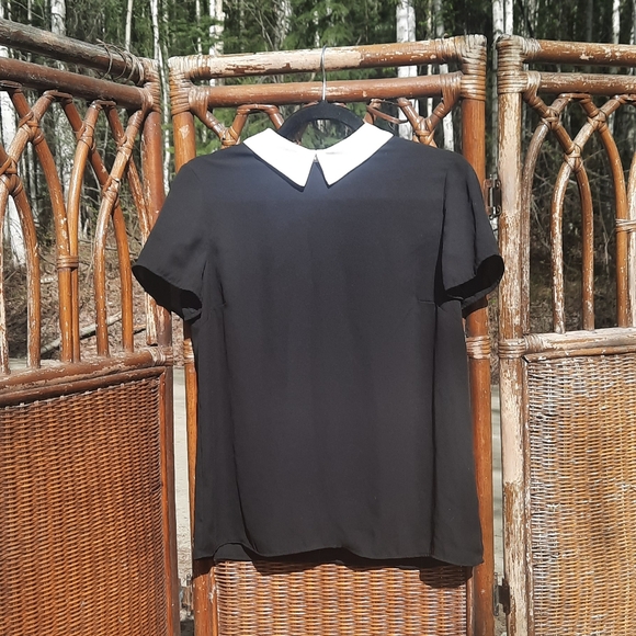 Cynthia Steffe Tops - 🍀3/15 Cynthia Steffe Black Short Sleeve Blouse